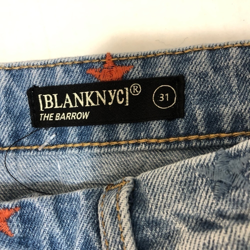 Blank NYC The Barrow Denim Shorts, Stars, Pre loved. Great cond. US Size 10/12 - Picture 5 of 8